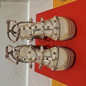 Valentino Rockstud Caged 95 Tan Wedges